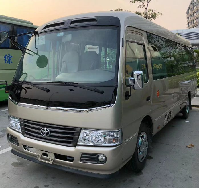 怎么寻找深圳中巴车包车公司？万顺通租车来告诉你